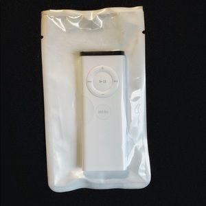 White Apple Infrared Remote 603-8731-A